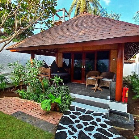 Scallywags Beach Club Gili Air Ngoại thất bức ảnh