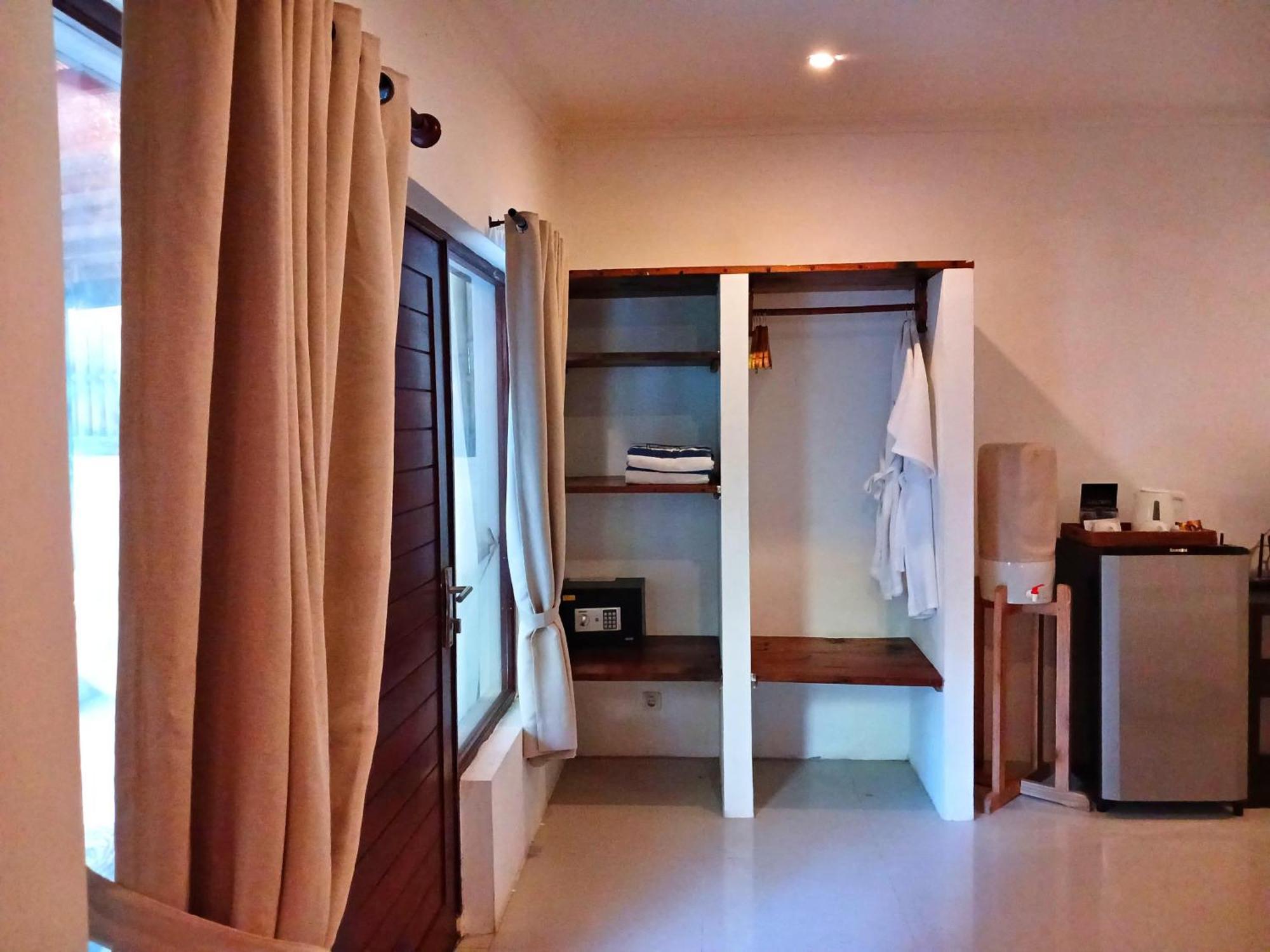 Scallywags Beach Club Gili Air Ngoại thất bức ảnh